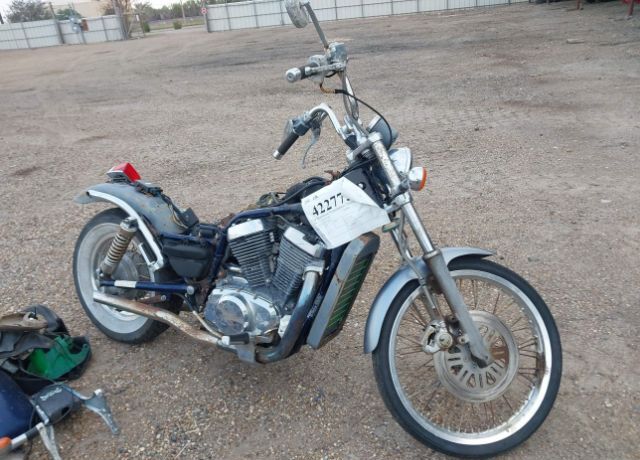 Suzuki VS800