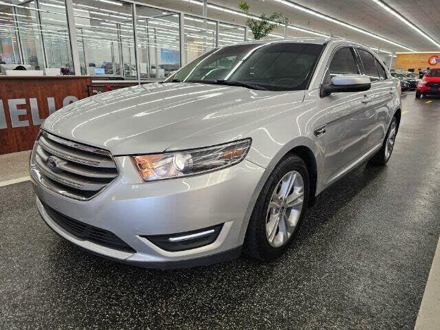 2019 FORD Taurus