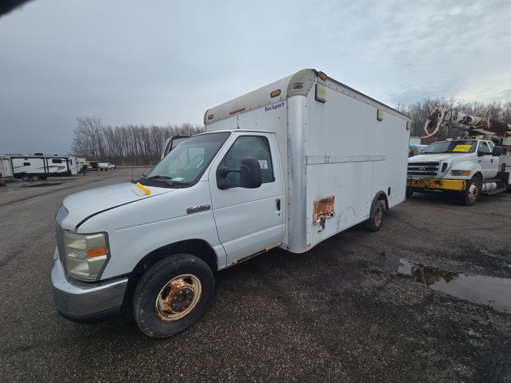 Ford E-450