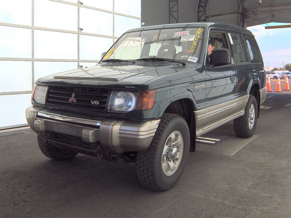 Mitsubishi Montero