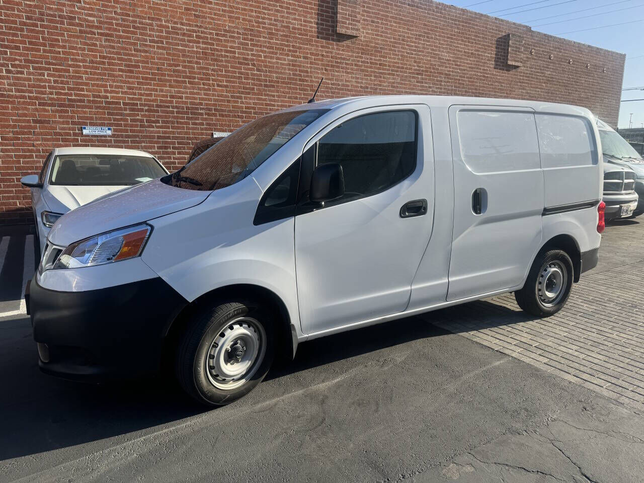 2019 NISSAN NV200