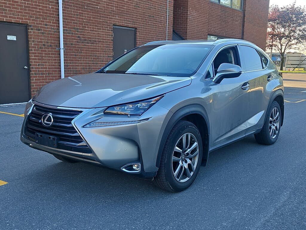 LEXUS