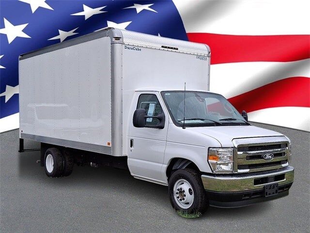 2026 FORD E-350