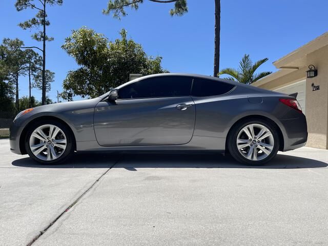 Hyundai Genesis Coupe