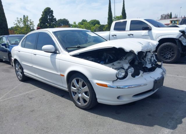 Jaguar X-Type