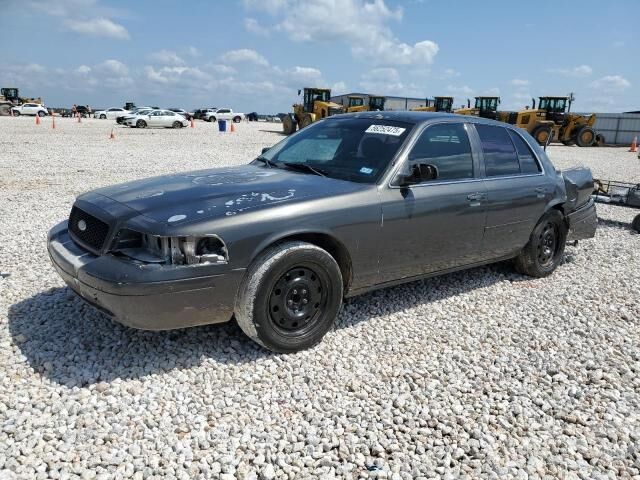 Ford Crown Victoria