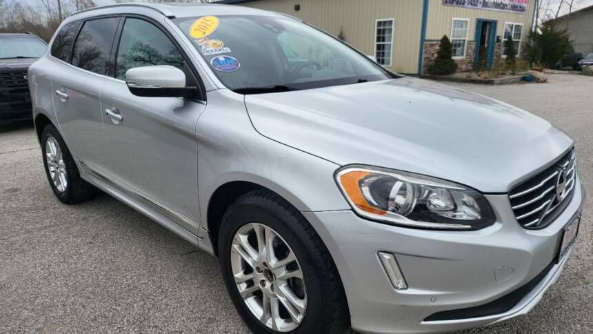 2015 VOLVO XC60