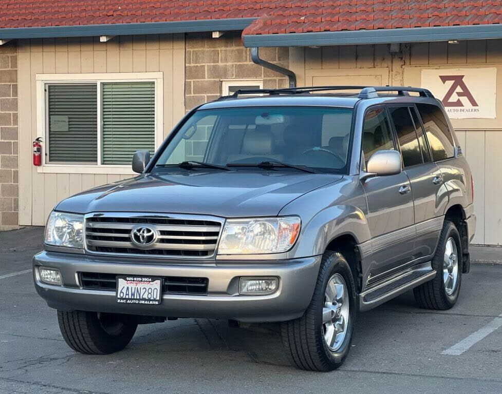 Toyota LAND CRUISER