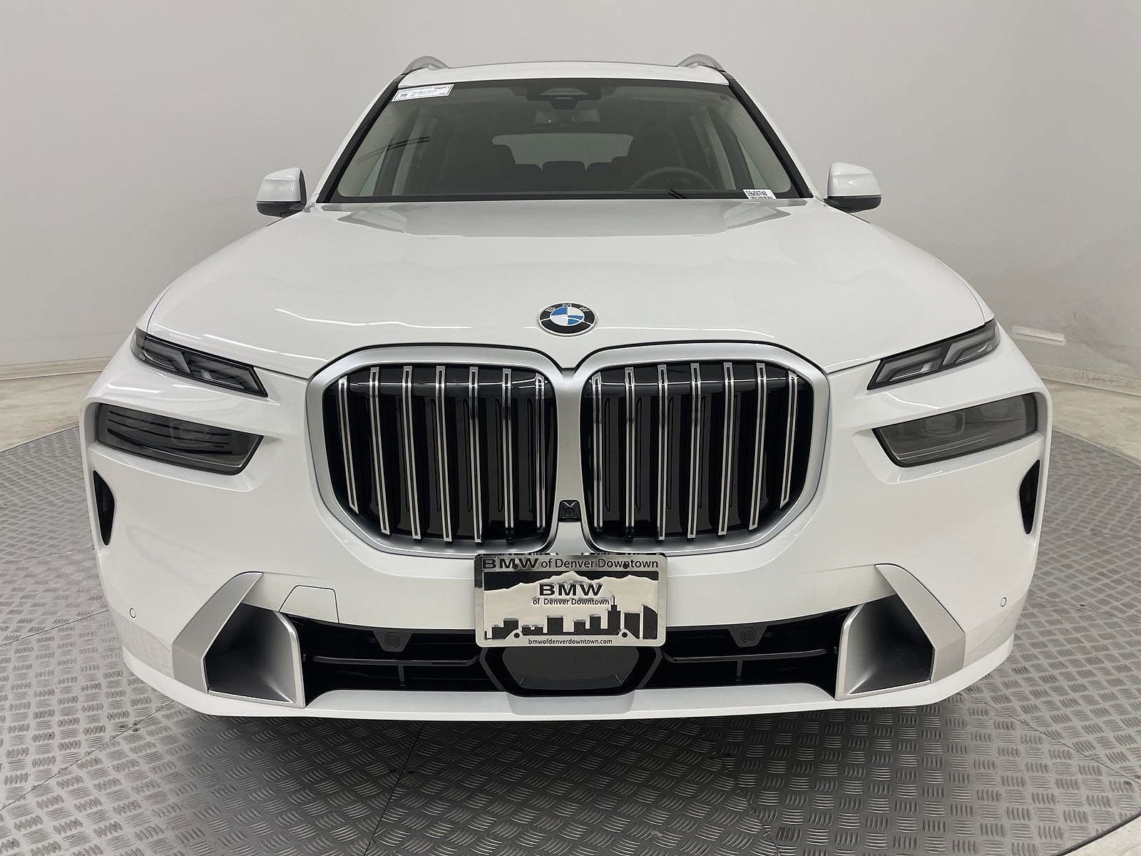 2025 BMW X7