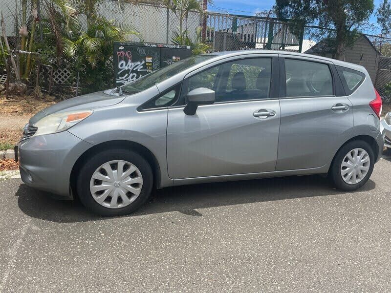 2015 NISSAN Versa
