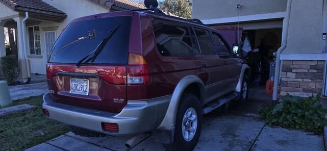 Mitsubishi Montero Sport