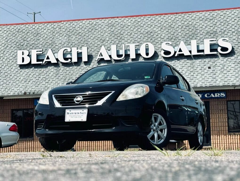 2014 NISSAN Versa