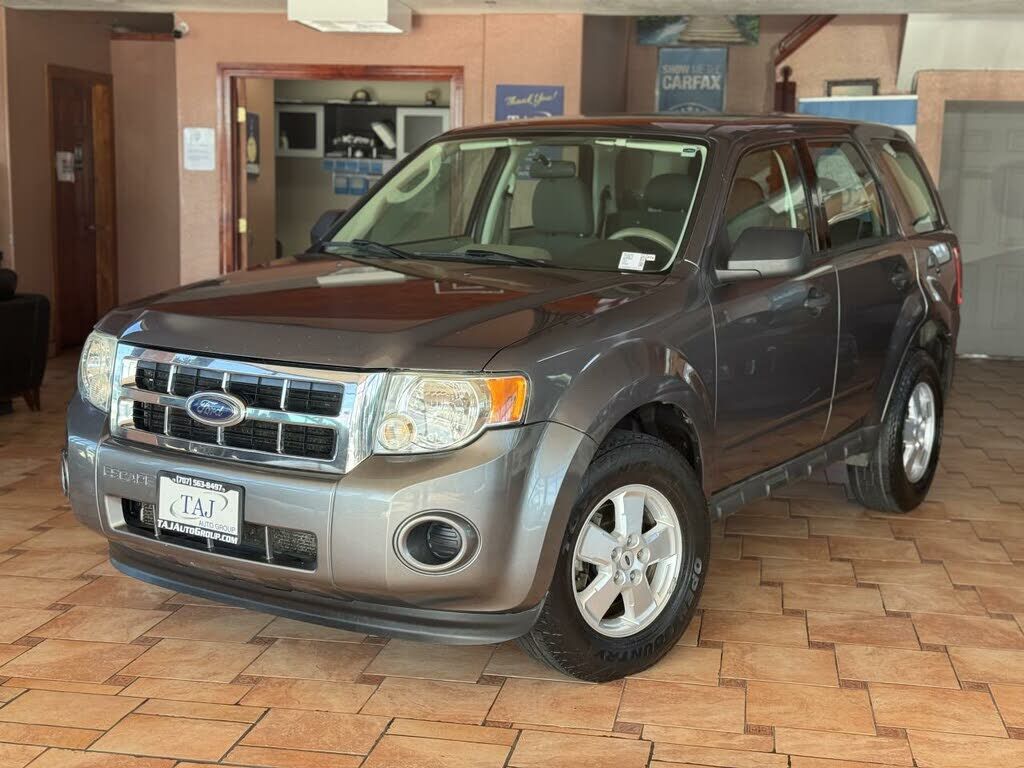 2009 FORD Escape