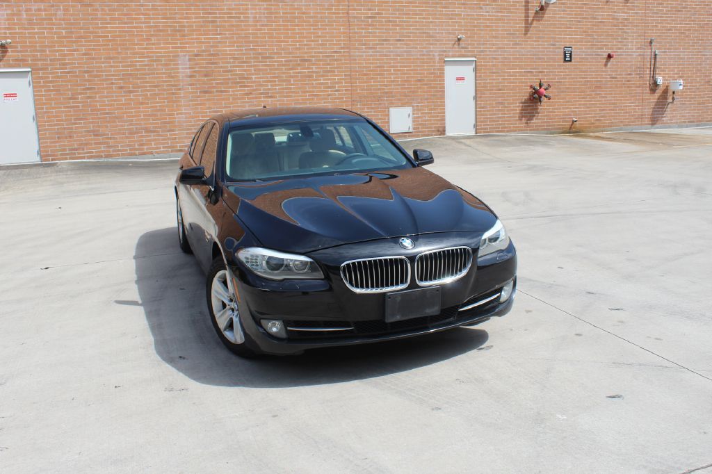 BMW 528xi