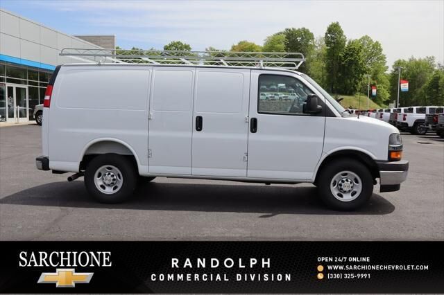 2025 CHEVROLET Express