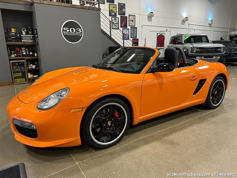 PORSCHE