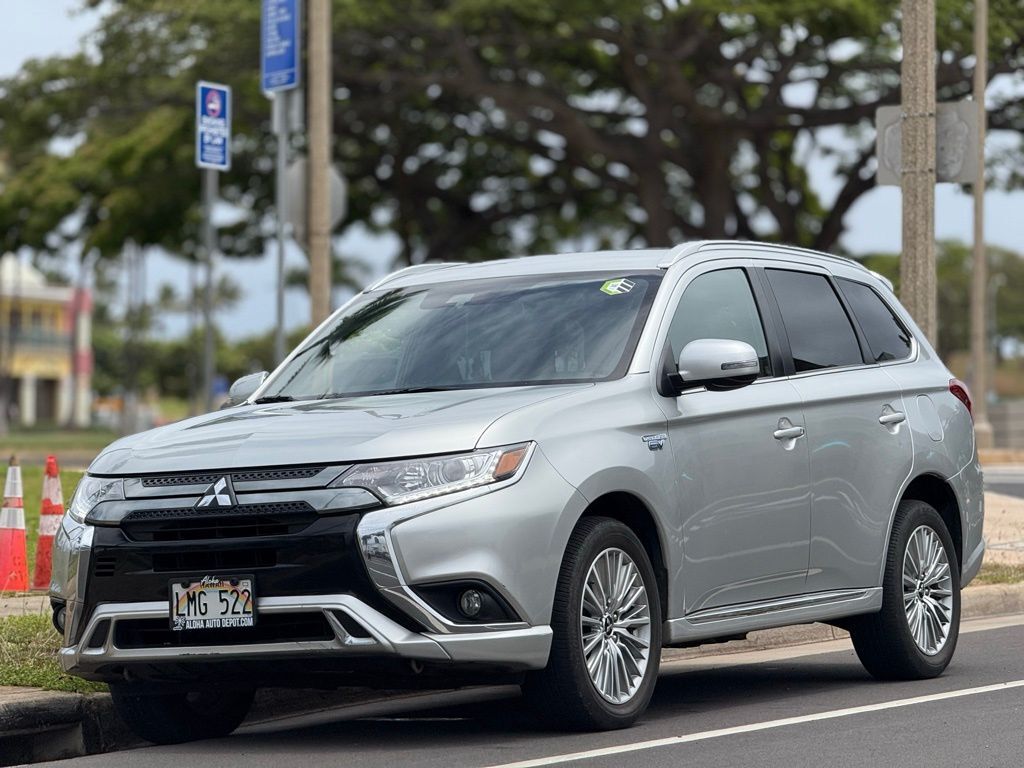 2022 MITSUBISHI Outlander