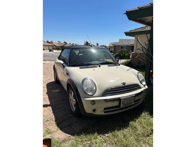 MINI Cooper Convertible