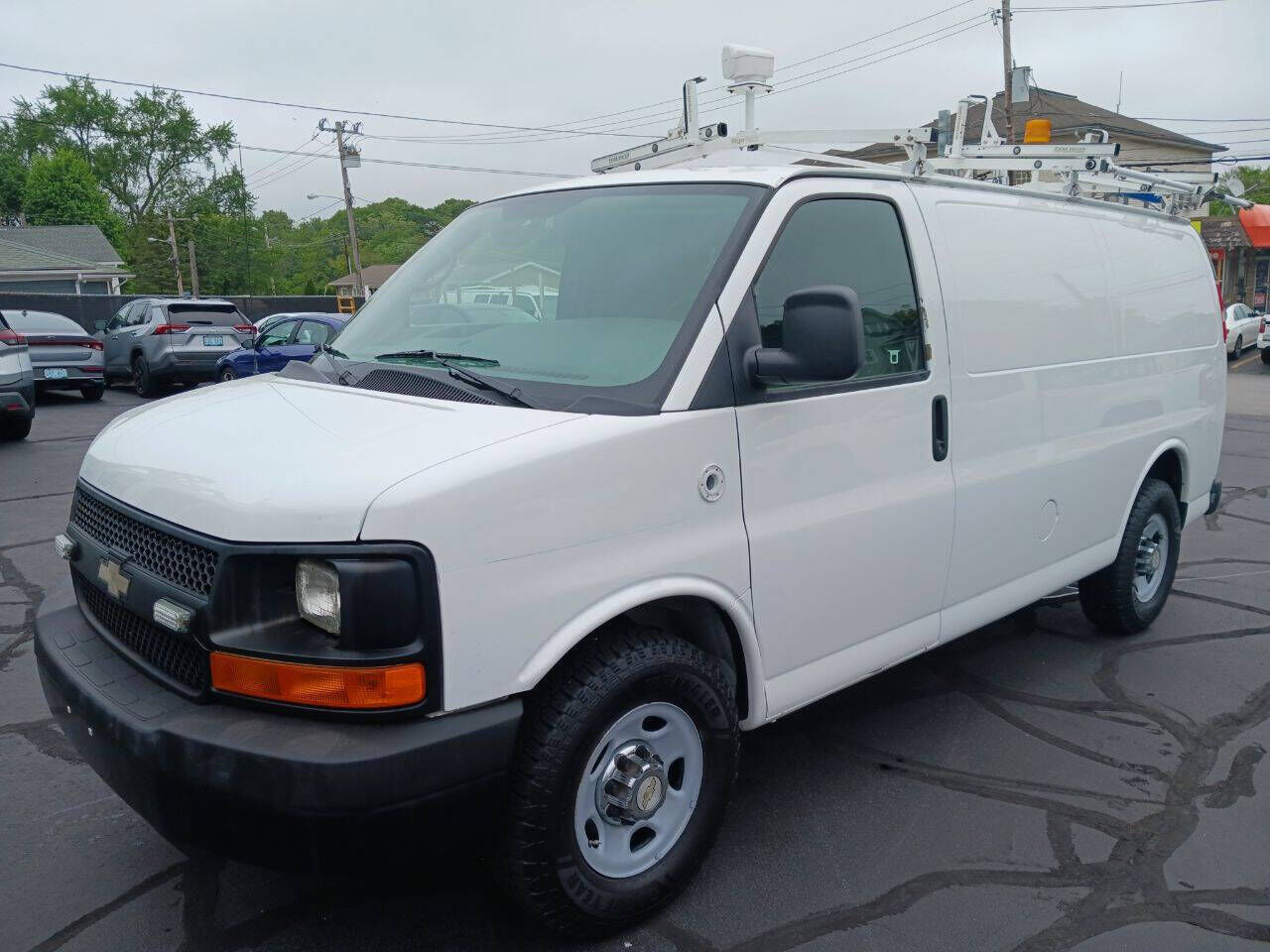 2011 CHEVROLET Express