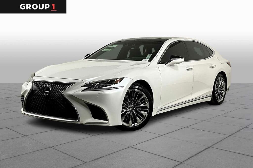 LEXUS