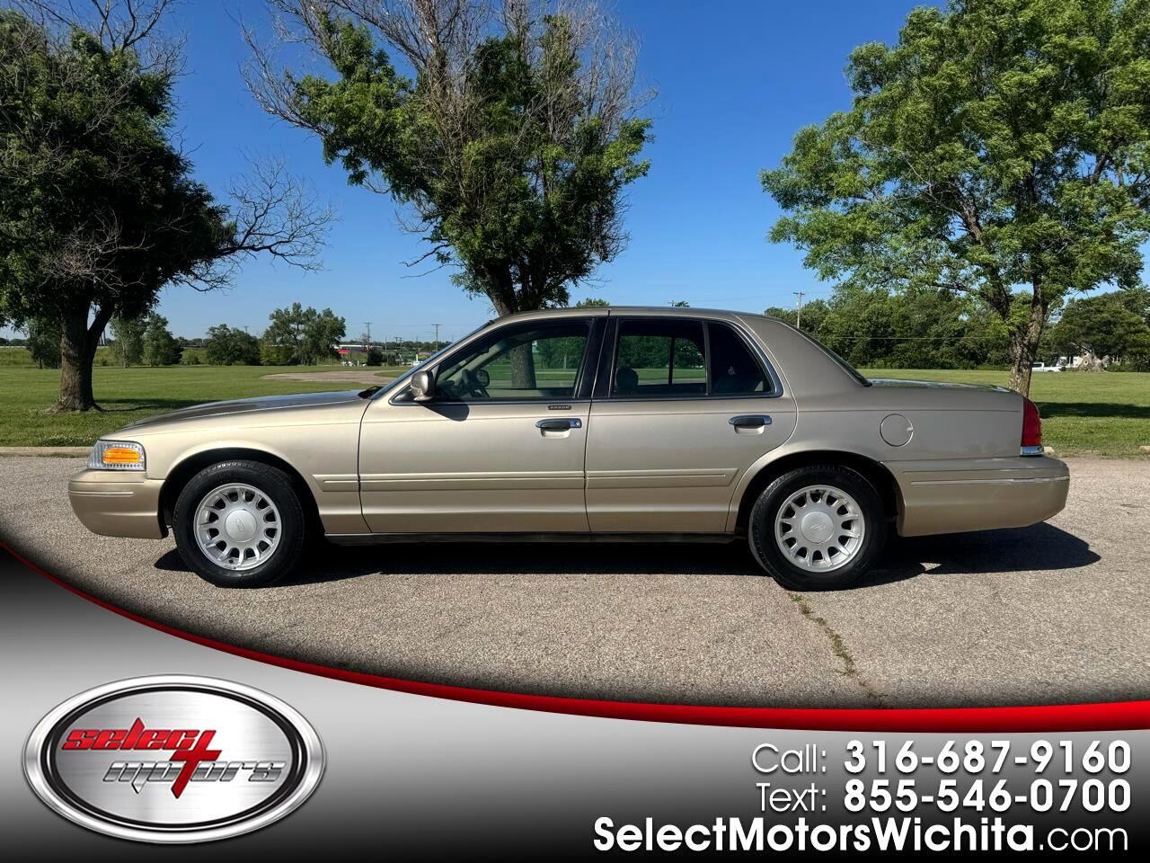 Ford Crown Victoria