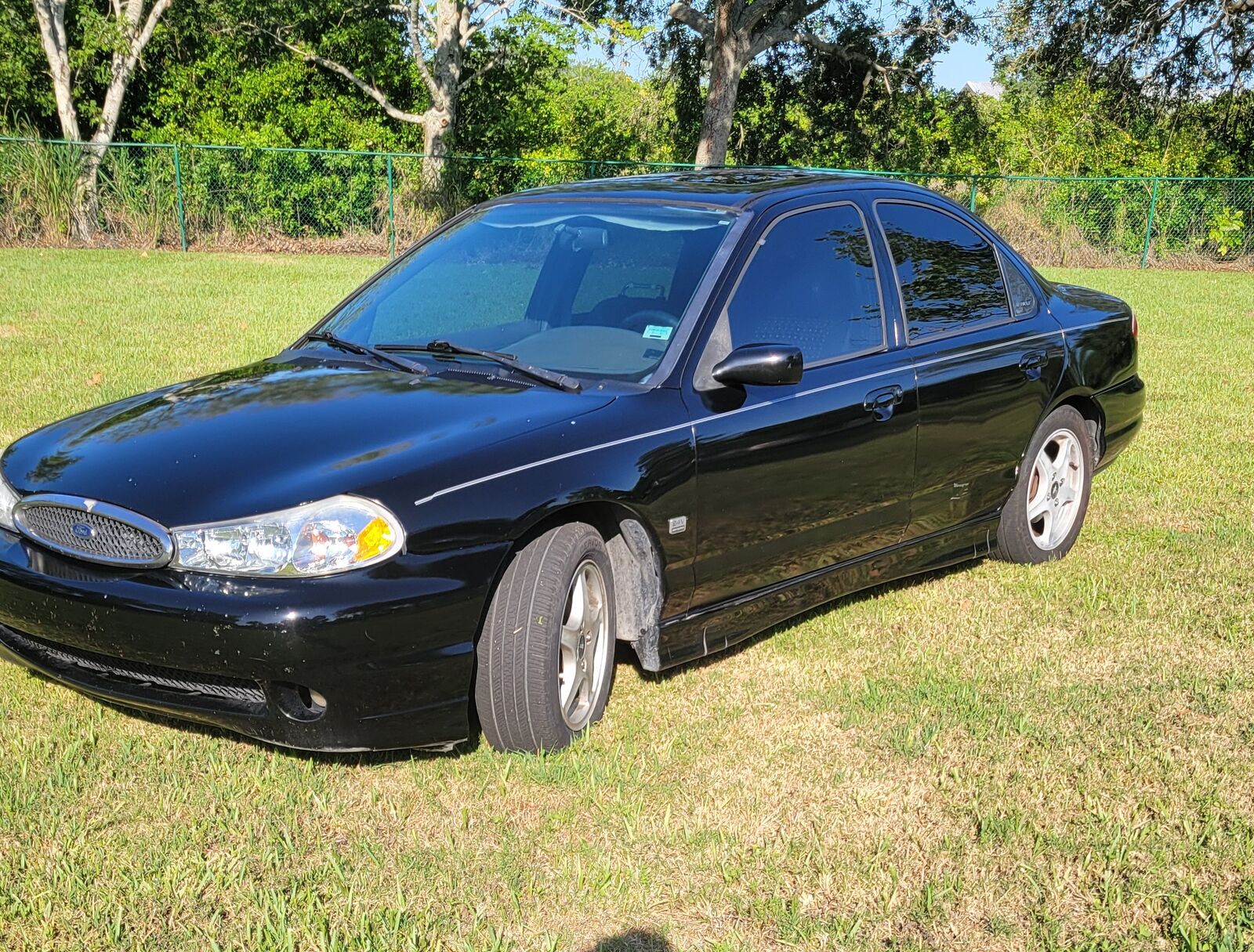 Ford Contour