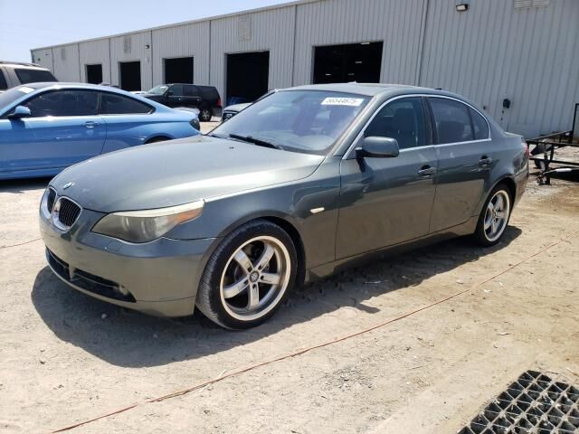 BMW 530i