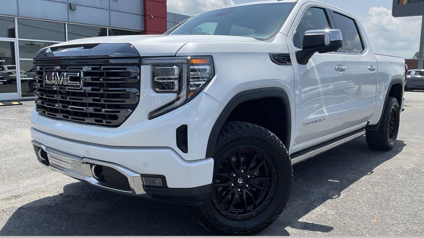 2023 GMC Sierra