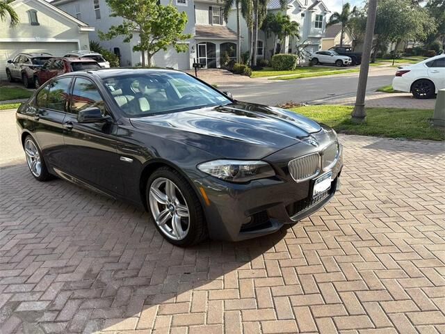 BMW 550i