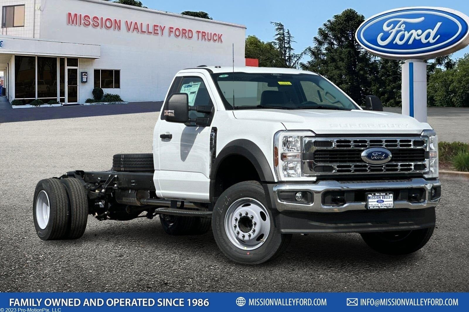 2025 FORD F-600