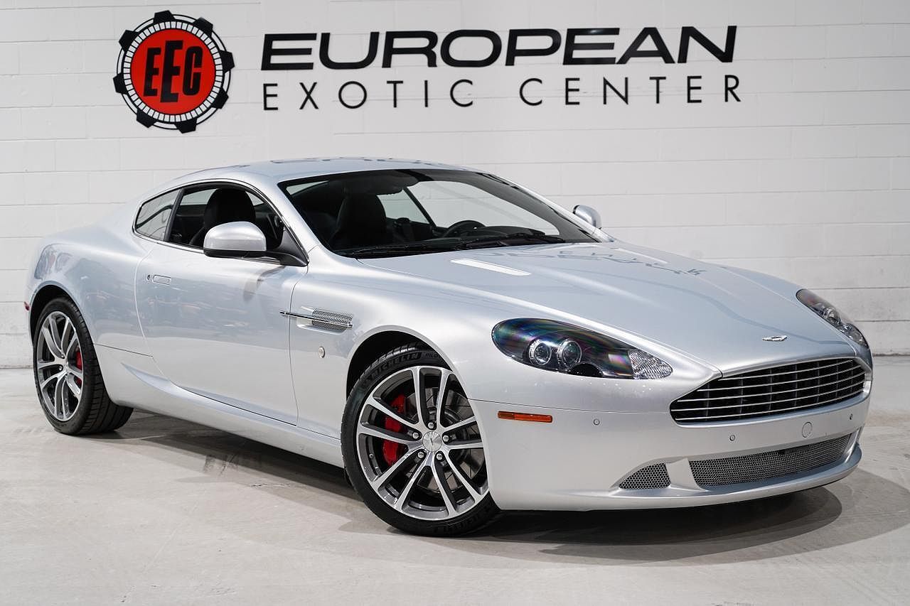 Aston Martin DB9