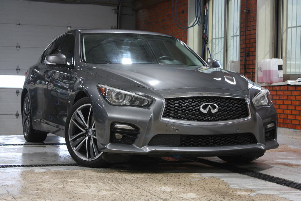 Infiniti Q50