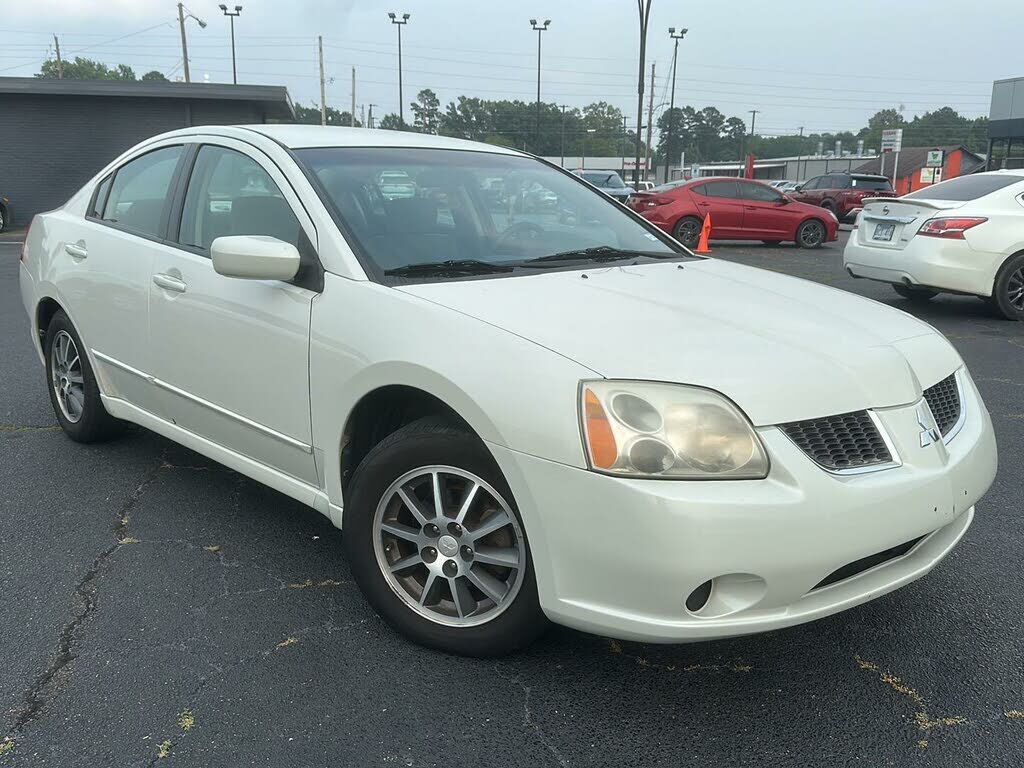 Mitsubishi Galant