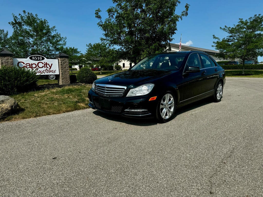 2013 MERCEDES-BENZ C-Class