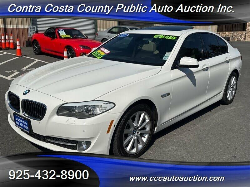 BMW 528i