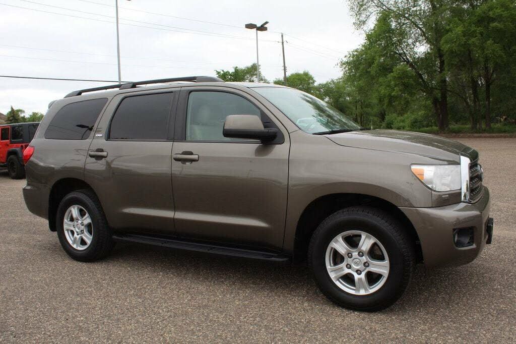 Toyota Sequoia