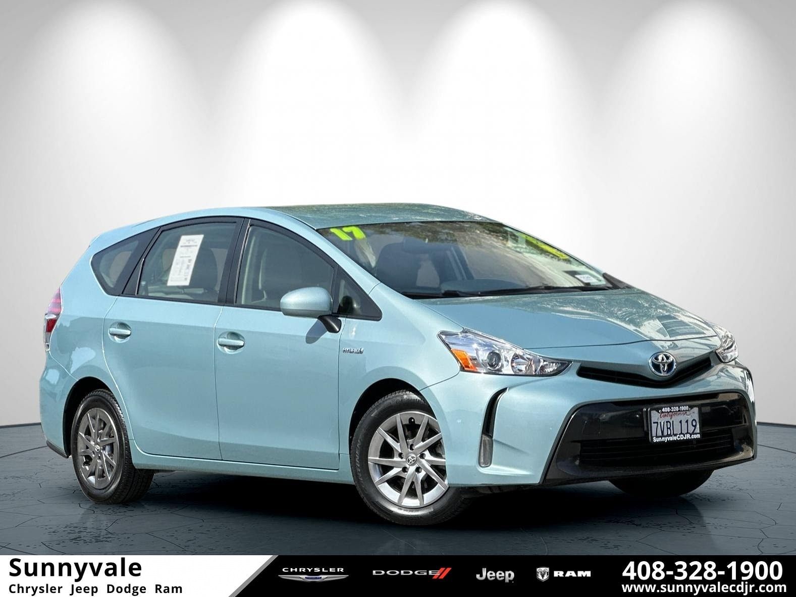 Toyota Prius V