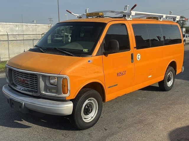 GMC Savana