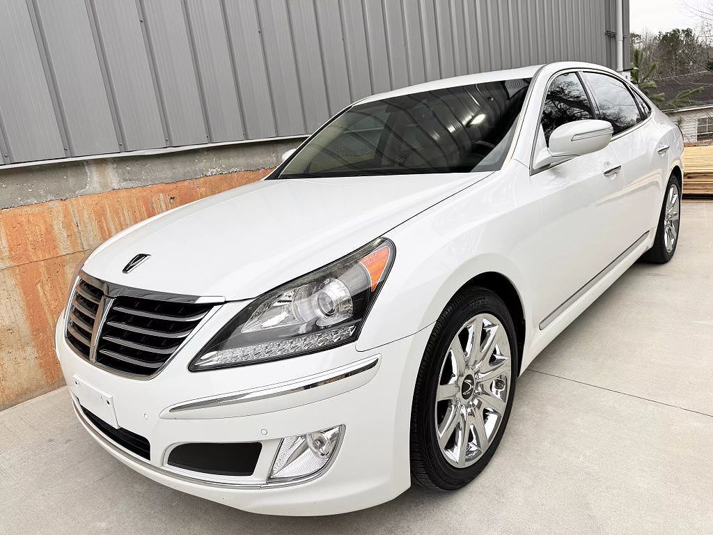 Hyundai Equus