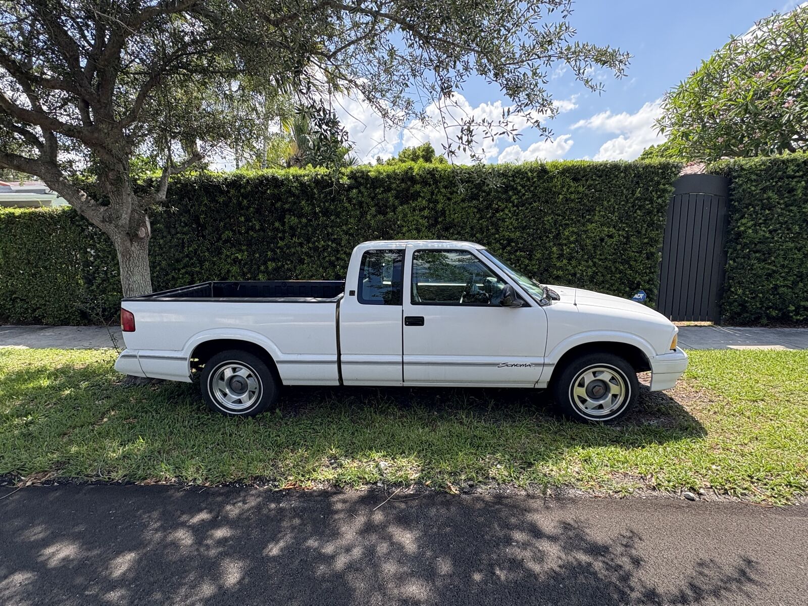 GMC Sonoma
