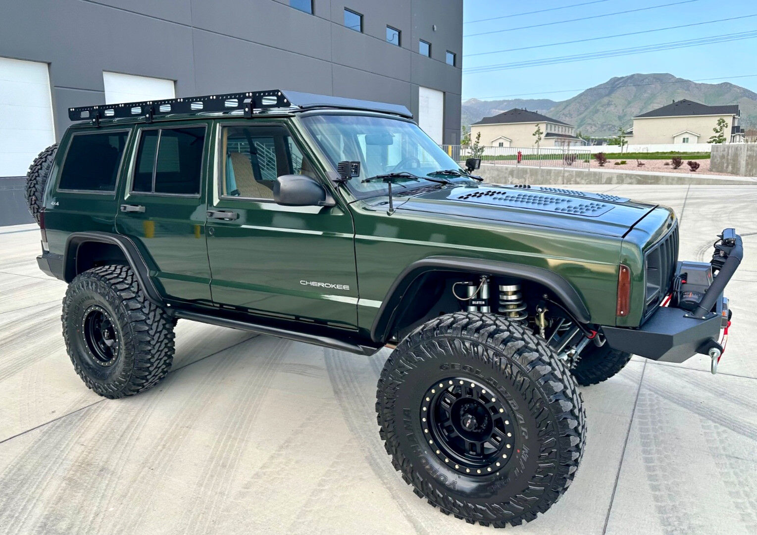 Jeep Cherokee