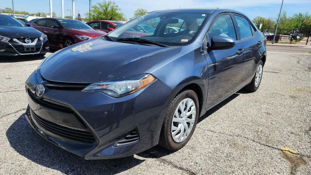 2019 TOYOTA Corolla