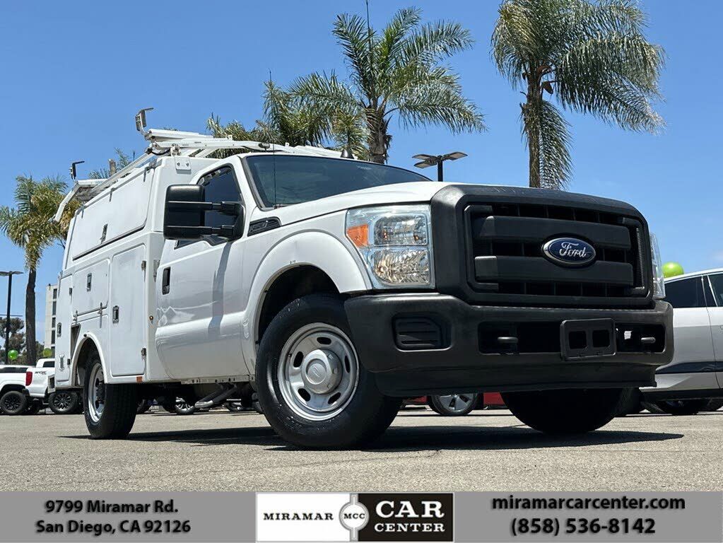 2013 FORD F-350