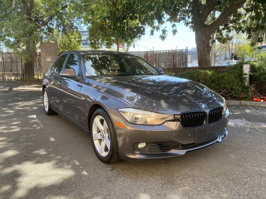 2012 BMW 3 Series