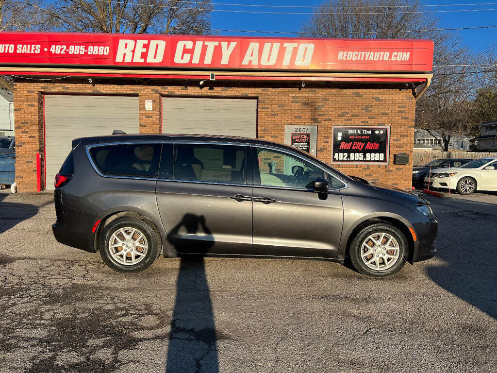 2017 CHRYSLER Pacifica