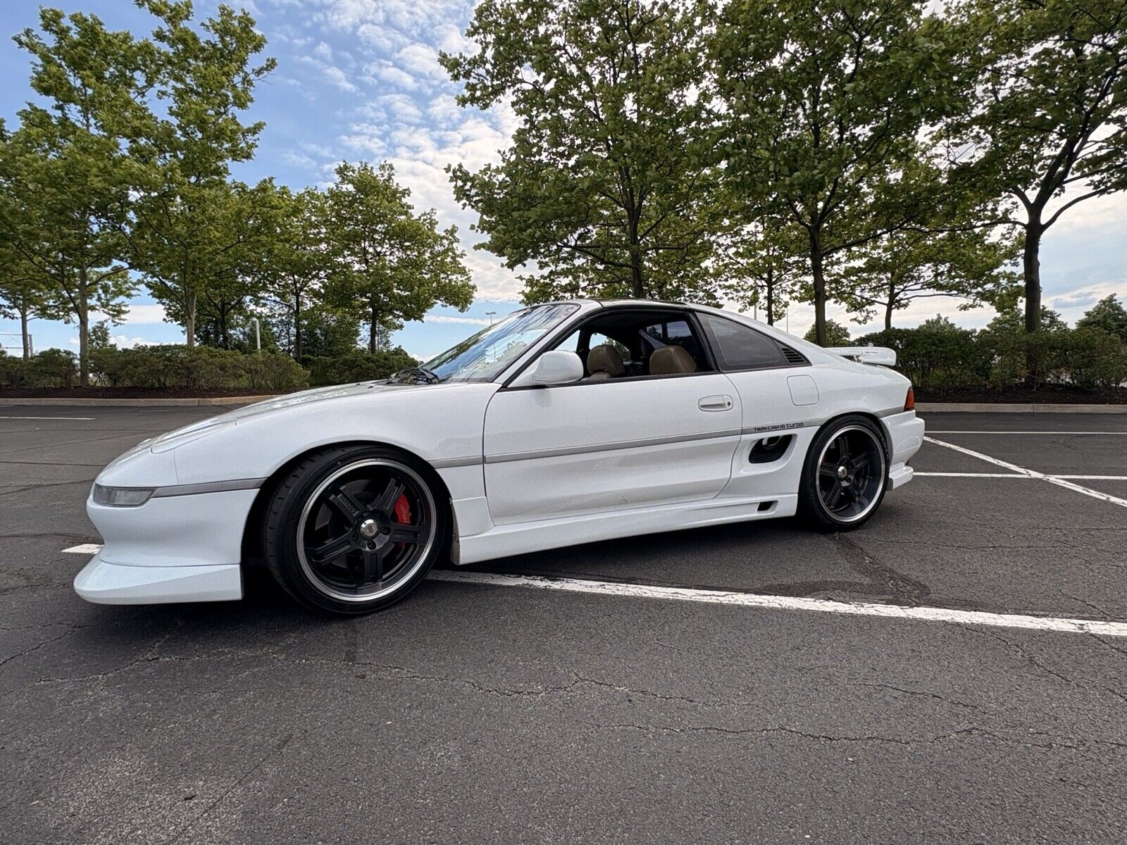 Toyota MR2