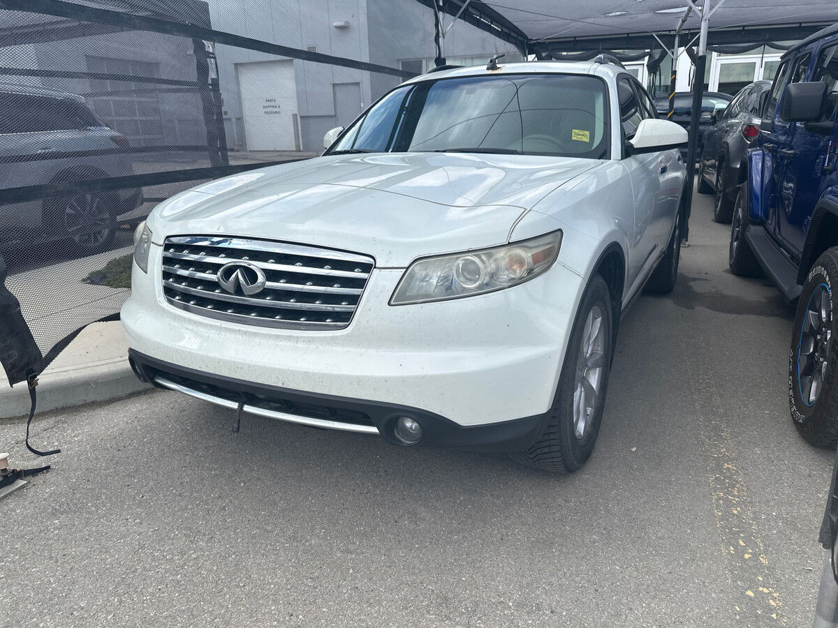 Infiniti FX35