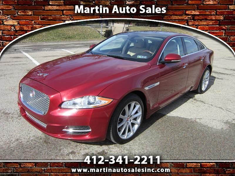 Jaguar XJ