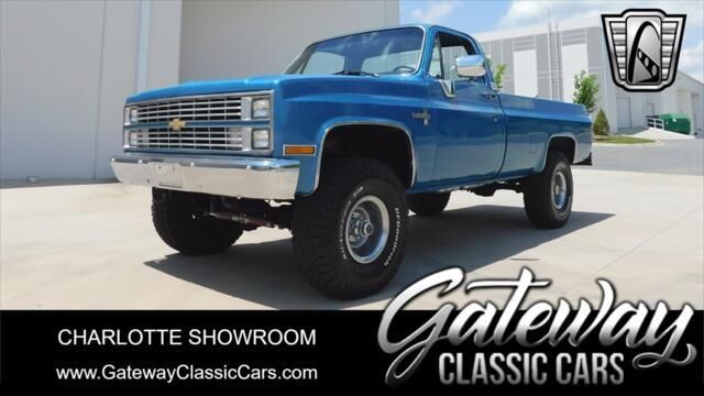 CHEVROLET
