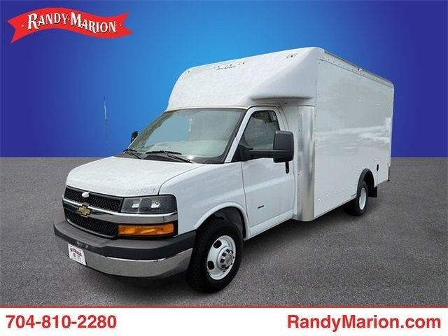 2023 CHEVROLET Express